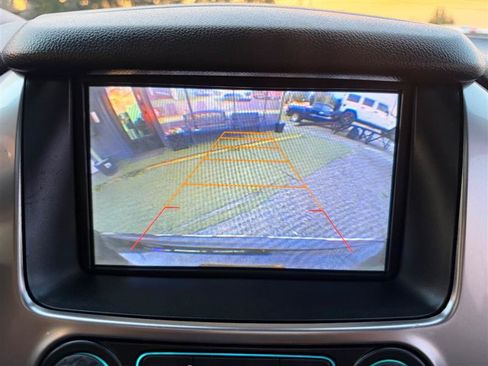 Used 2015 Chevrolet Tahoe LTZ AWD/4WD image 29
