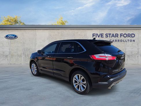Certified 2022 Ford Edge Titanium image 6
