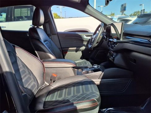 Certified 2023 Ford Escape ST-Line Elite w/ Premium Technology Package image 25