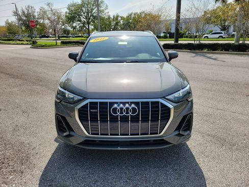 Certified 2021 Audi Q3 2.0T Premium AWD/4WD image 2