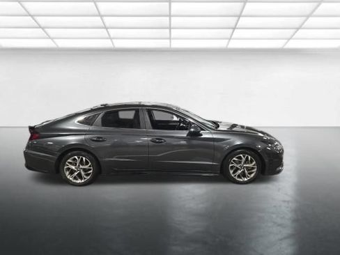 Used 2021 Hyundai Sonata SEL FWD image 3