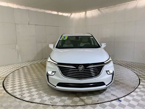 Used 2023 Buick Enclave Essence w/ Trailering Package, 5000 lbs. FWD image 21