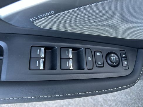 Used 2025 Acura RDX SH-AWD w/ Technology Package image 15