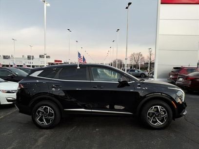 Used 2025 Kia Sportage LX