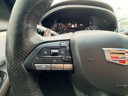 Used 2021 Cadillac CT5 Sport RWD image 12