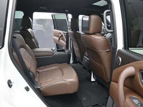 Used 2023 Nissan Armada Platinum w/ Captain's Chairs Package AWD/4WD image 36
