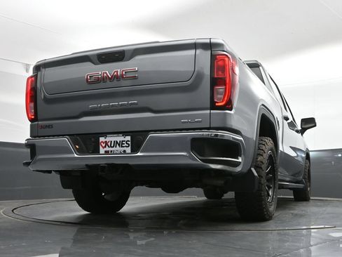 Used 2023 GMC Sierra 1500 SLE AWD/4WD image 40