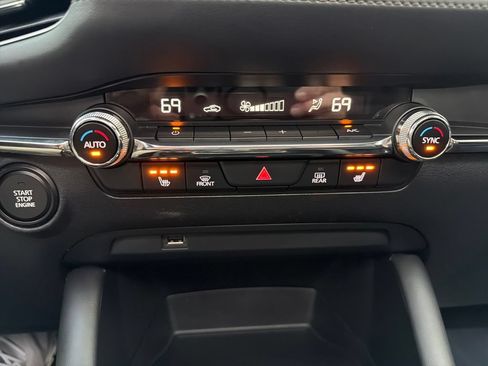 Used 2020 MAZDA MAZDA3 AWD Hatchback w/ Premium Pkg image 13