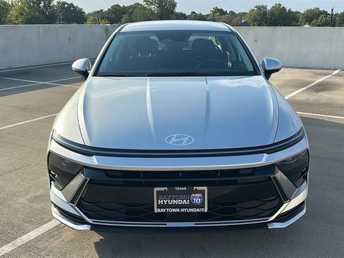 Used 2025 Hyundai Sonata SEL FWD image 7