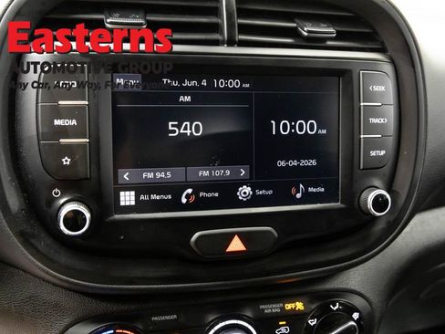 Used 2024 Kia Soul LX w/ Option Group 015 FWD image 19