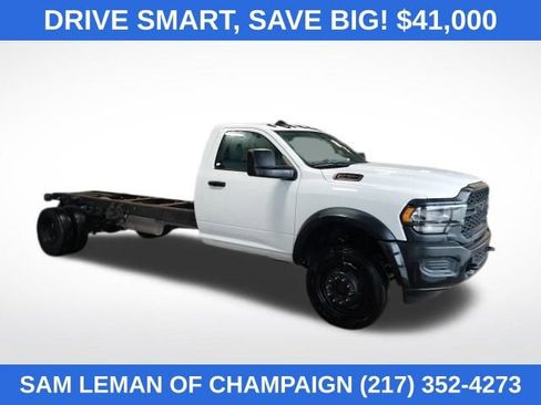 Used 2023 RAM 5500 Tradesman w/ Electrical Accessory Group image 1