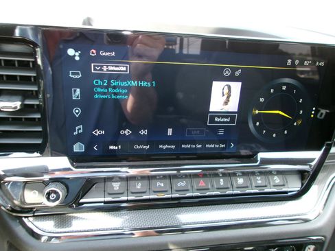 New 2026 Chevrolet Silverado 2500 ZR2 image 19