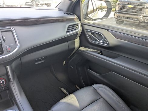 Certified 2023 Chevrolet Tahoe LT w/ LT Signature Package image 16