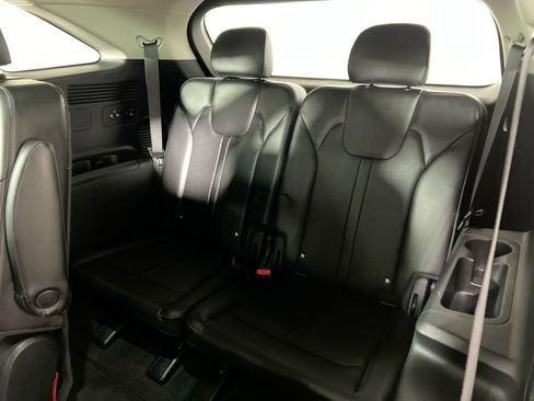 Used 2024 Kia Sorento SX image 27