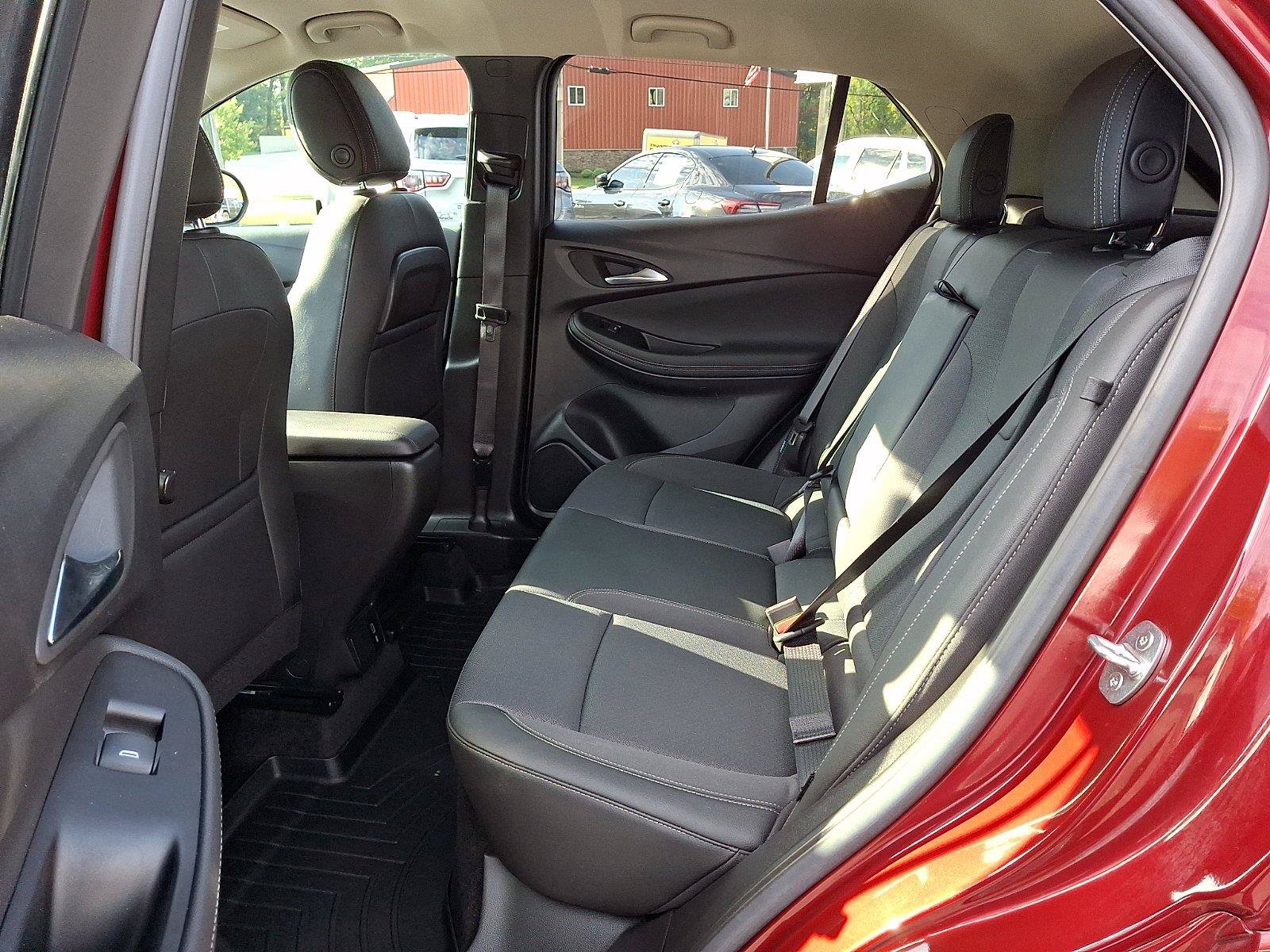 Used 2023 Buick Encore GX Select w/ Sport Touring Package FWD image 10