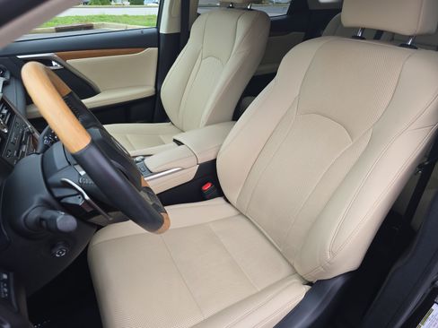 Used 2022 Lexus RX 350 FWD w/ Premium Package image 15