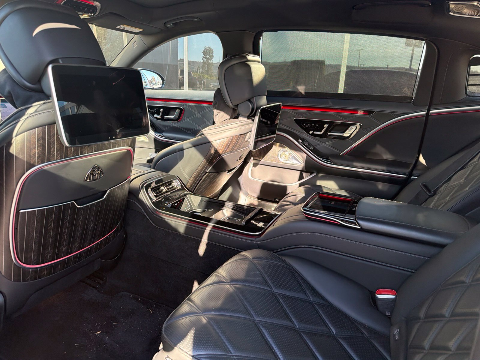 Used 2024 Mercedes-Benz Maybach S 580 4MATIC image 7