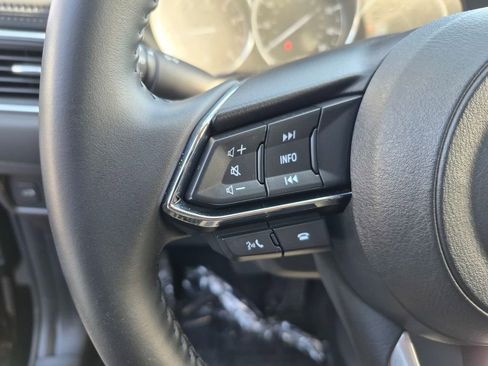 Used 2025 MAZDA CX-5 AWD 2.5 S w/ Preferred Package image 13