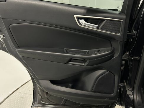Used 2022 Ford Edge SEL AWD/4WD image 25