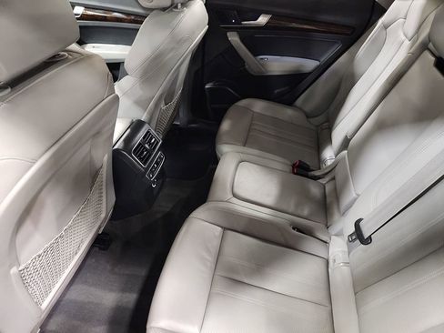 Used 2018 Audi Q5 2.0T Premium Plus w/ Premium Plus Package AWD/4WD image 49