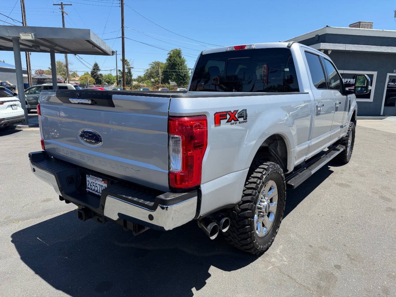 Used 2017 Ford F250 Lariat w/ Chrome Package AWD/4WD image 5