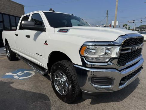 Used 2019 RAM 3500 Tradesman AWD/4WD image 3