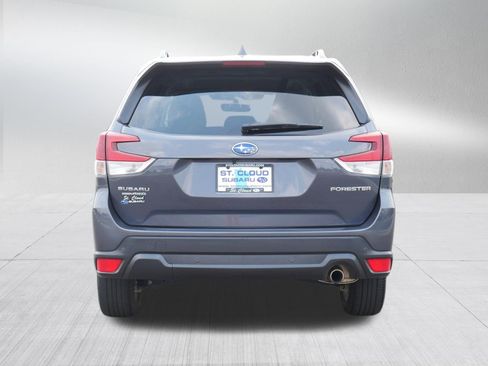 Used 2023 Subaru Forester Limited AWD/4WD image 6