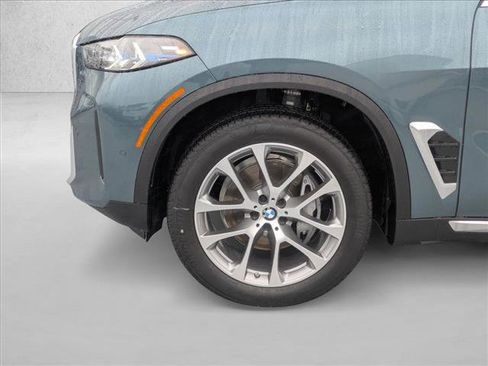 New 2026 BMW X5 xDrive40i w/ Premium Package image 10