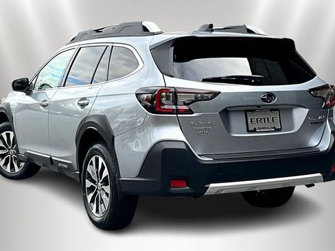 New 2025 Subaru Outback Touring XT image 3