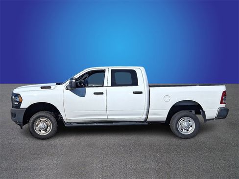 Used 2024 RAM 2500 Tradesman image 7