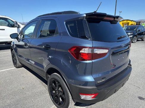 Certified 2022 Ford EcoSport SES image 5