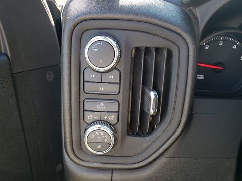 Used 2021 GMC Sierra 2500 4x4 Crew Cab w/ Gooseneck/5TH Wheel Package image 23