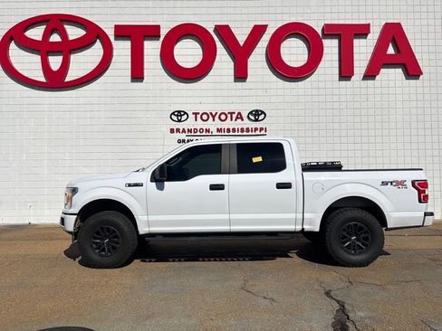 Used 2019 Ford F150 XL w/ Equipment Group 101A Mid image 2