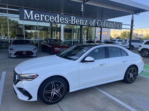 New 2025 Mercedes-Benz E 350 Sedan image 3