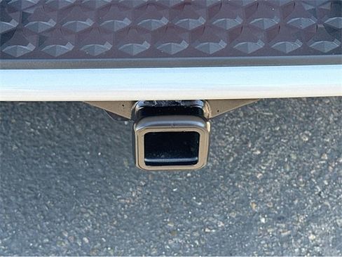 New 2026 GMC Canyon Denali image 32