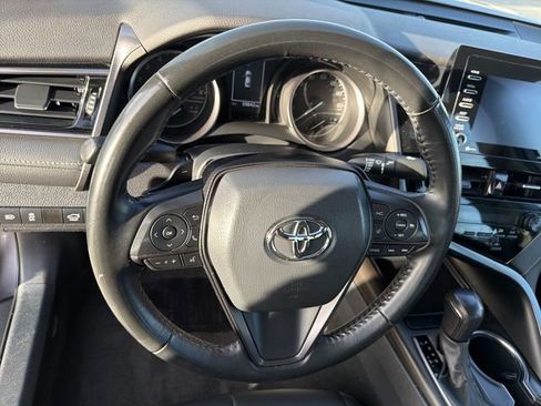 Used 2023 Toyota Camry SE image 15