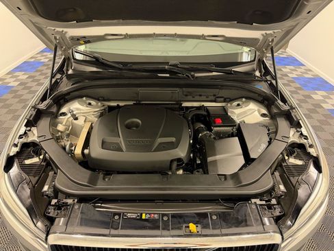 Used 2020 Volvo XC60 T5 Momentum AWD/4WD image 33