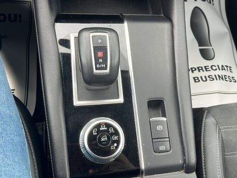 Used 2022 Mitsubishi Outlander SE FWD image 16