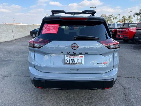 Certified 2025 Nissan Rogue SV w/ Rock Creek Premium Package image 5