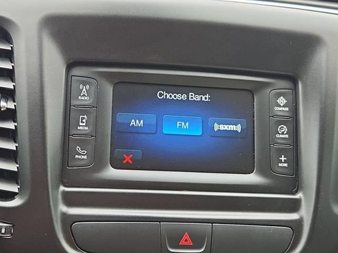 Used 2016 Chrysler 200 Limited w/ Convenience Group FWD image 16