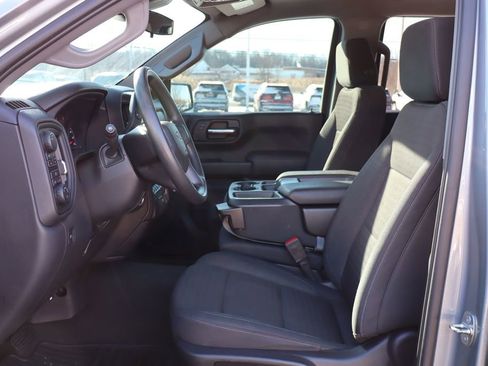 Used 2024 Chevrolet Silverado 1500 Custom Trail Boss w/ LPO, Dark Essentials Package image 12