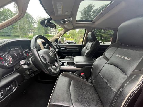 Used 2022 RAM 3500 Laramie image 21