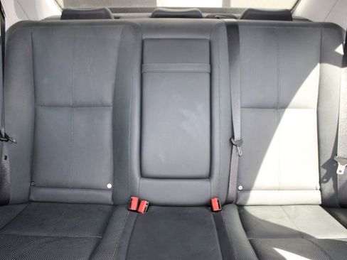 Used 2008 Mercedes-Benz S 550 image 13