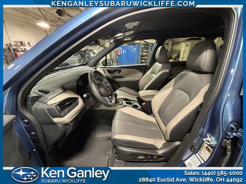 Used 2025 Subaru Forester Limited w/ Popular Package #1 AWD/4WD image 9