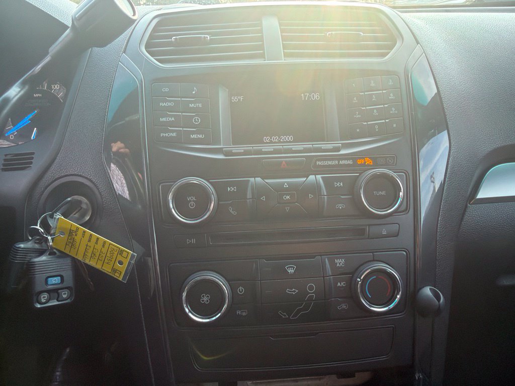 Used 2017 Ford Explorer 4WD Police Interceptor image 18
