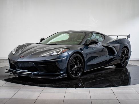 Used 2020 Chevrolet Corvette Stingray Premium Cpe w/ 3LT image 1