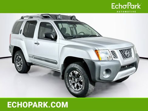 Used 2015 Nissan Xterra PRO-4X AWD/4WD image 1