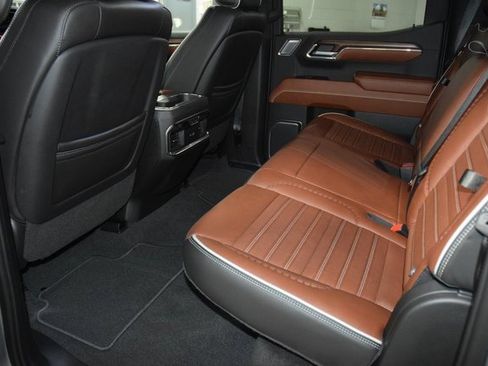 Used 2023 GMC Sierra 1500 Denali Ultimate image 47