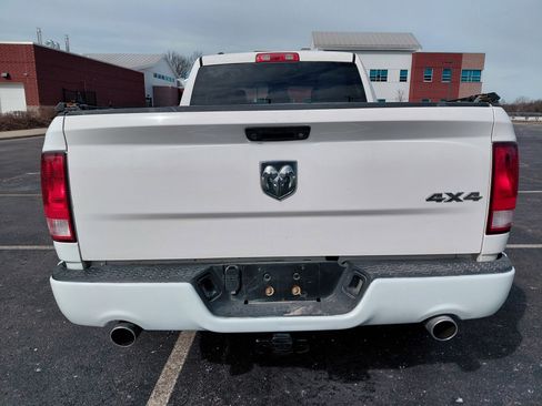 Used 2015 RAM 1500 Express image 6