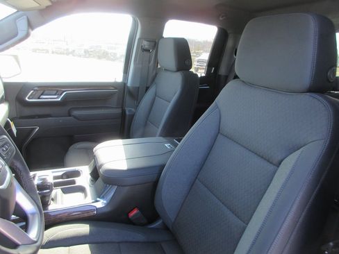 New 2026 GMC Sierra 1500 Elevation image 14